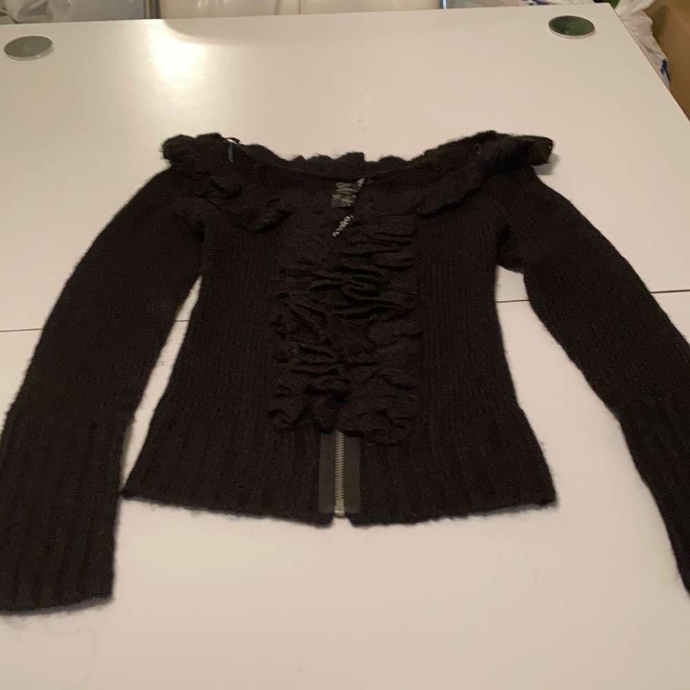 XS Guess Sweater 🌹
